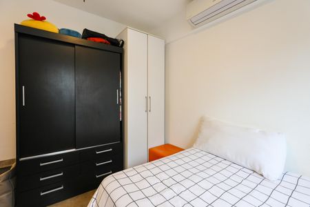Apartamento à venda com 182m², 3 quartos e 3 vagas Apartamento à venda com 182m², 3 quartos e 3 vagasSuíte 1