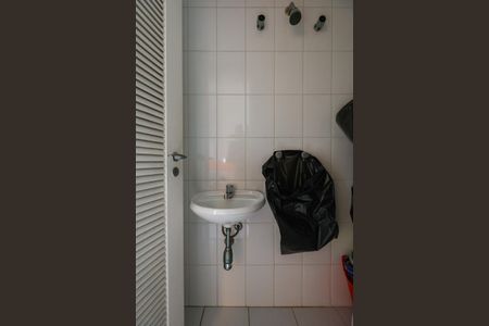 Área de Serviço de apartamento à venda com 3 quartos, 182m² em Real Parque, São Paulo