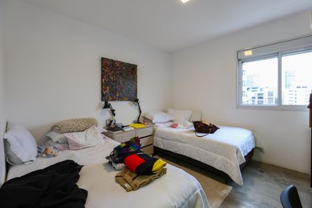 Apartamento à venda com 182m², 3 quartos e 3 vagas Apartamento à venda com 182m², 3 quartos e 3 vagasSuíte 2
