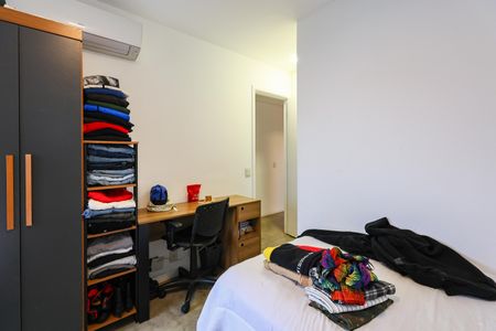Apartamento à venda com 182m², 3 quartos e 3 vagas Apartamento à venda com 182m², 3 quartos e 3 vagasSuíte 2