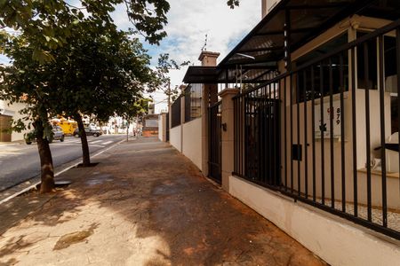 Apartamento à venda com 51m², 2 quartos e 1 vaga Apartamento à venda com 51m², 2 quartos e 1 vagaFachada