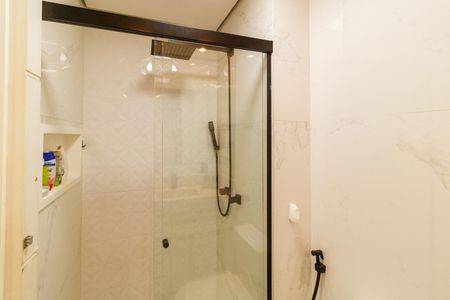 Apartamento à venda com 51m², 2 quartos e 1 vaga Apartamento à venda com 51m², 2 quartos e 1 vagaBanheiro