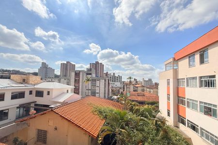 Apartamento à venda com 115m², 4 quartos e 2 vagas Apartamento à venda com 115m², 4 quartos e 2 vagasVista