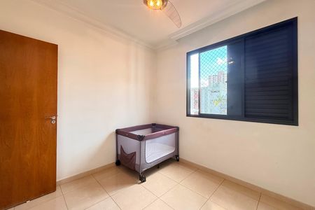 Apartamento à venda com 115m², 4 quartos e 2 vagas Apartamento à venda com 115m², 4 quartos e 2 vagasQuarto 2