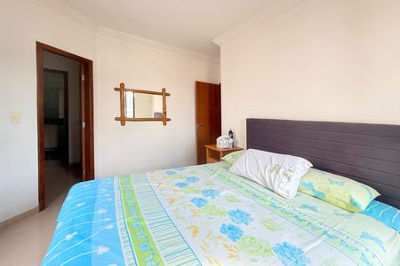 Apartamento à venda com 115m², 4 quartos e 2 vagas Apartamento à venda com 115m², 4 quartos e 2 vagasSuite