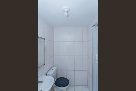 Casa para alugar com 45m², 1 quarto e 1 vaga Casa para alugar com 45m², 1 quarto e 1 vagaBanheiro
