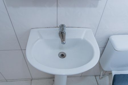 Casa para alugar com 45m², 1 quarto e 1 vaga Casa para alugar com 45m², 1 quarto e 1 vagaBanheiro