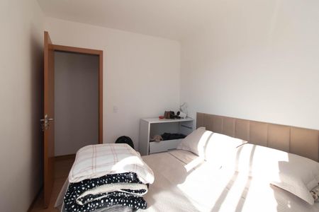 Quarto 1 de apartamento à venda com 2 quartos, 55m² em Camaquã, Porto Alegre
