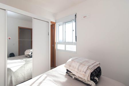Quarto 1 de apartamento à venda com 2 quartos, 55m² em Camaquã, Porto Alegre