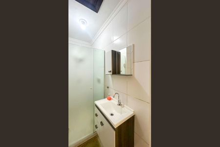 Casa para alugar com 90m², 2 quartos e 1 vaga Casa para alugar com 90m², 2 quartos e 1 vagaBanheiro Suíte 2
