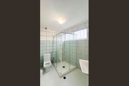 Casa para alugar com 90m², 2 quartos e 1 vaga Casa para alugar com 90m², 2 quartos e 1 vagaBanheiro Suíte 1