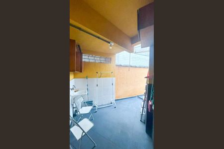 Casa para alugar com 90m², 2 quartos e 1 vaga Casa para alugar com 90m², 2 quartos e 1 vagaÁrea de Serviço