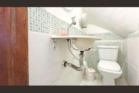 Casa para alugar com 90m², 2 quartos e 1 vaga Casa para alugar com 90m², 2 quartos e 1 vagaLavabo