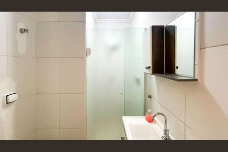 Casa para alugar com 90m², 2 quartos e 1 vaga Casa para alugar com 90m², 2 quartos e 1 vagaBanheiro Suíte 2