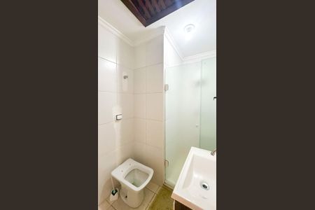 Casa para alugar com 90m², 2 quartos e 1 vaga Casa para alugar com 90m², 2 quartos e 1 vagaBanheiro Suíte 2