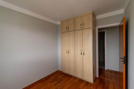 Apartamento à venda com 79m², 3 quartos e 2 vagas Apartamento à venda com 79m², 3 quartos e 2 vagasQuarto 1