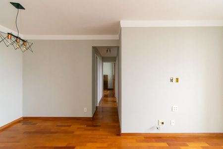 Apartamento à venda com 79m², 3 quartos e 2 vagas Apartamento à venda com 79m², 3 quartos e 2 vagasSala
