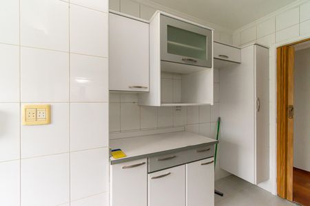 Apartamento à venda com 79m², 3 quartos e 2 vagas Apartamento à venda com 79m², 3 quartos e 2 vagasCozinha