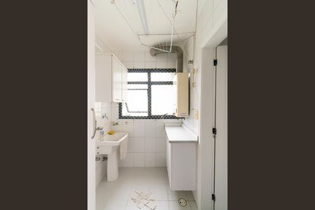 Apartamento à venda com 79m², 3 quartos e 2 vagas Apartamento à venda com 79m², 3 quartos e 2 vagasÁrea de Serviço