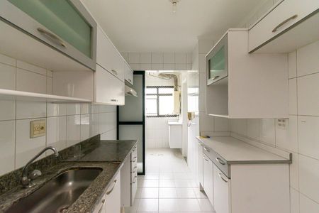 Apartamento à venda com 79m², 3 quartos e 2 vagas Apartamento à venda com 79m², 3 quartos e 2 vagasCozinha