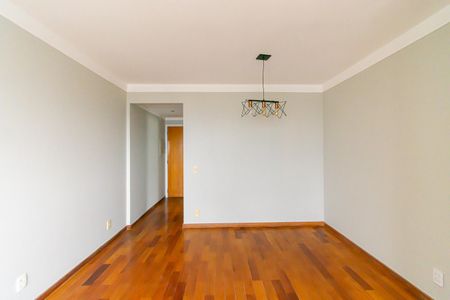 Apartamento à venda com 79m², 3 quartos e 2 vagas Apartamento à venda com 79m², 3 quartos e 2 vagasSala