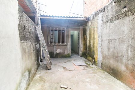 Casa para alugar com 120m², 2 quartos e 1 vagaÁrea de serviço
