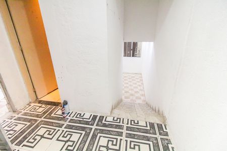 Casa para alugar com 120m², 2 quartos e 1 vagaHall