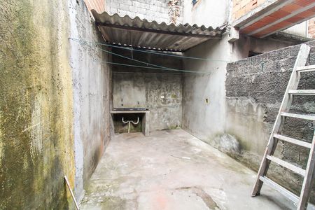 Casa para alugar com 120m², 2 quartos e 1 vagaÁrea de serviço
