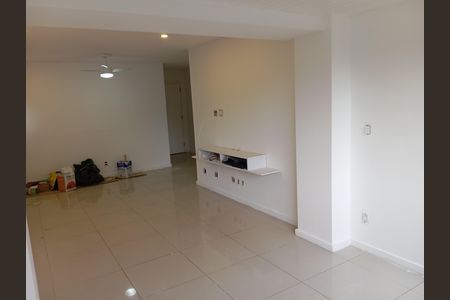 Apartamento para alugar com 94m², 2 quartos e 1 vaga Apartamento para alugar com 94m², 2 quartos e 1 vagaSala