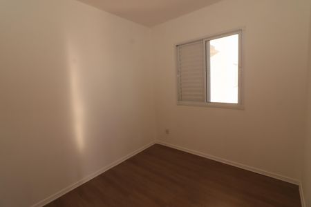 Quarto 1 de apartamento para alugar com 2 quartos, 45m² em São Pedro, Osasco