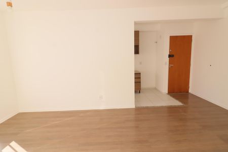 Sala de apartamento para alugar com 2 quartos, 45m² em São Pedro, Osasco