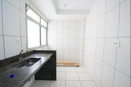 Apartamento para alugar com 55m², 2 quartos e 1 vaga Apartamento para alugar com 55m², 2 quartos e 1 vagaCozinha e Área de Serviço