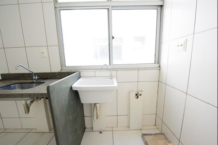 Apartamento para alugar com 55m², 2 quartos e 1 vaga Apartamento para alugar com 55m², 2 quartos e 1 vagaCozinha e Área de Serviço
