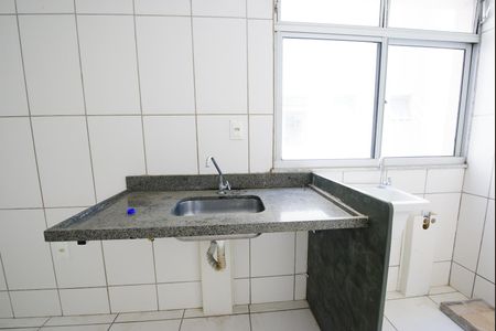 Cozinha e Área de Serviço de apartamento para alugar com 2 quartos, 55m² em Darcy Vargas, Belo Horizonte