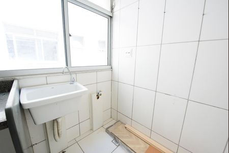Apartamento para alugar com 55m², 2 quartos e 1 vaga Apartamento para alugar com 55m², 2 quartos e 1 vagaCozinha e Área de Serviço