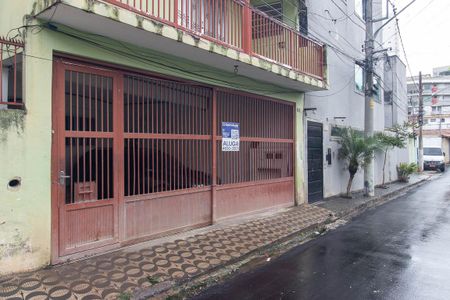 Casa para alugar com 266m², 2 quartos e sem vaga Casa para alugar com 266m², 2 quartos e sem vagaFachada