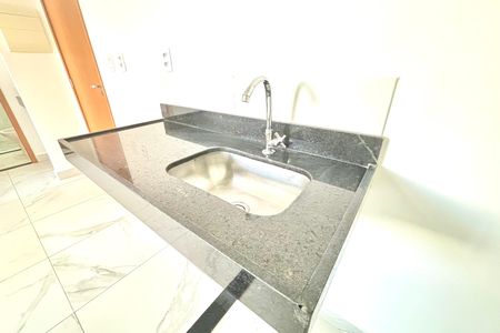 Cozinha de apartamento para alugar com 2 quartos, 33m² em Lageado, Ferraz de Vasconcelos