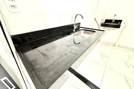 Apartamento para alugar com 33m², 2 quartos e sem vaga Apartamento para alugar com 33m², 2 quartos e sem vagaCozinha
