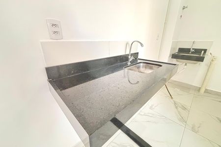 Cozinha de apartamento para alugar com 2 quartos, 33m² em Lageado, Ferraz de Vasconcelos