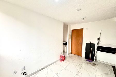 Sala de apartamento para alugar com 2 quartos, 33m² em Lageado, Ferraz de Vasconcelos