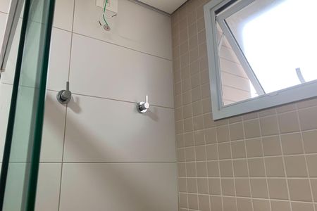 Apartamento para alugar com 103m², 2 quartos e 2 vagas Apartamento para alugar com 103m², 2 quartos e 2 vagasBanheiro da Suíte 2