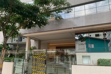 Apartamento para alugar com 103m², 2 quartos e 2 vagas Apartamento para alugar com 103m², 2 quartos e 2 vagasFachada