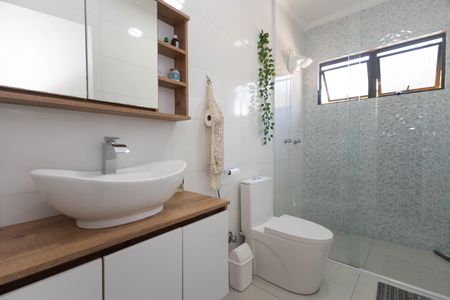 Casa à venda com 261m², 3 quartos e 4 vagasBanheiro 3