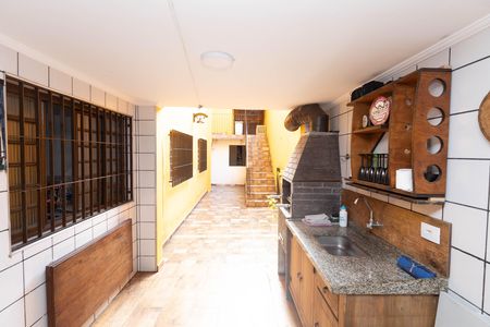 Casa à venda com 261m², 3 quartos e 4 vagasQuintal / Churrasqueira