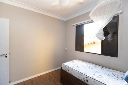 Casa à venda com 261m², 3 quartos e 4 vagasQuarto 2