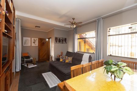 Casa à venda com 261m², 3 quartos e 4 vagasSala 