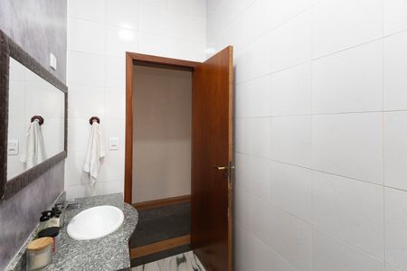 Lavabo de casa à venda com 3 quartos, 261m² em Jardim Leonor Mendes de Barros, São Paulo