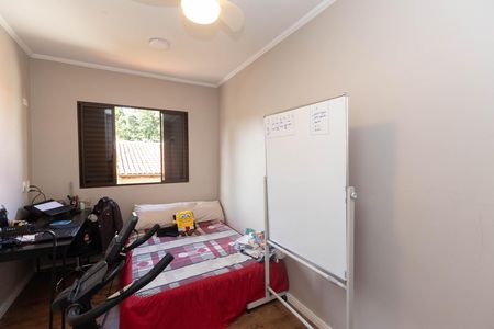 Casa à venda com 261m², 3 quartos e 4 vagasQuarto 3