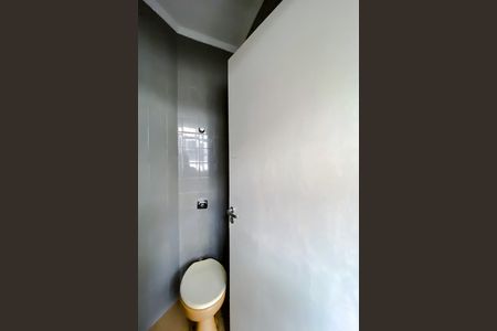 Apartamento para alugar com 110m², 2 quartos e sem vaga Apartamento para alugar com 110m², 2 quartos e sem vagaBanheiro de serviço
