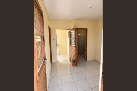 Sala / Cozinha  de casa de condomínio para alugar com 1 quarto, 39m² em São José, Porto Alegre